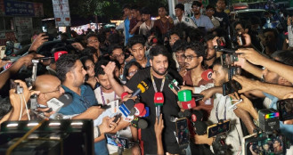শিক্ষামন্ত্রীর পদত্যাগে নতুন সময়সীমা দিল শিক্ষার্থীরা