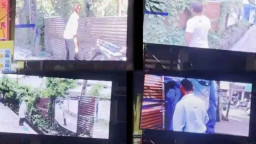 রাস্তার ধারে প্রস্রাব করলেই বড় পর্দায় ভেসে উঠবে ছবি!