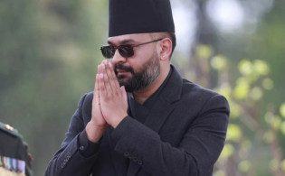 নেপালের প্রধানমন্ত্রীকে নিয়ে সংসদে তীব্র সমালোচনা