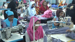 বাংলাদেশের পোশাক খাতে নতুন সংকট