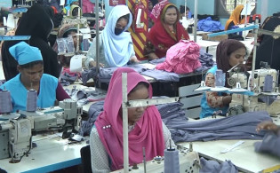 বাংলাদেশের পোশাক খাতে নতুন সংকট
