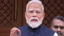 নীরবতা ভেঙে প্রশ্নফাঁস নিয়ে যা বললেন মোদি