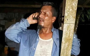 প্রাইভেট পড়তে গিয়ে শিক্ষিকার বাবার লালসার শিকার স্কুলছাত্রী