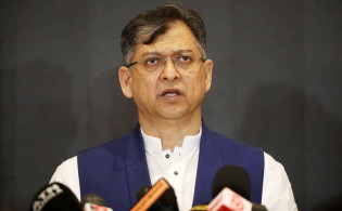 রাষ্ট্রপতি ইস্যুতে নীরবতা ভাঙলেন স্বরাষ্ট্রমন্ত্রী