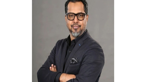 হোসেন সাদাতকে বিএসইসির কমিশনার নিয়োগ