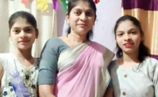 চোখের সামনেই স্ত্রী-দুই মেয়েকে হারালেন বাবা, গাছ আঁকড়ে বাঁচলেন তিনি