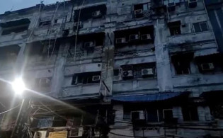 কলকাতার হোটেলে ভয়াবহ আগুন, প্রাণ গেল ৯ বাংলাদেশির