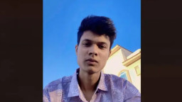 ‘বাংলাদেশে এখন বোনকেও কিস করতে পারবো না’