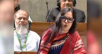 রুমিন ফারহানার বক্তব্য সরকারি-বিরোধী দলে উত্তেজনা