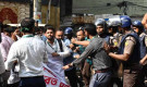 ইসলামী ব্যাংকের সামনে দুই পক্ষের সংঘর্ষ, আহত গ্রাহক ফোরামের সেক্রেটারি