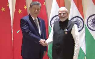 একে অপরের শক্তি থেকে শিক্ষা নিতে পারে ভারত-চীন