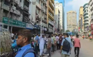 ৫৫ জন আহতের পর ইসলামী ব্যাংকের সামনে আবারও উত্তেজনা