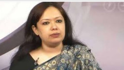 ঝাড়ু মিছিল ও অবাঞ্ছিত ঘোষণার বিরুদ্ধে নতুন জবাব রুমিন ফারহানার