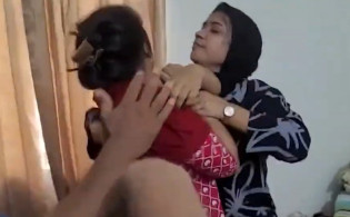 ভেতরে নারী বাইরে নারী, মাঝখানে ‘ওসি’ মাহবুব