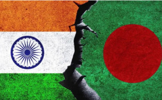 বাংলাদেশ নিয়ে নিজের ফাঁদেই আটকে ভারত