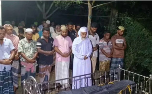 এমপি গাজী নজরুলের দ্বিতীয় স্ত্রীর দাফন সম্পন্ন