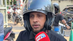 তেলের দাম লিটার প্রতি ৫০০ টাকা করার দাবি