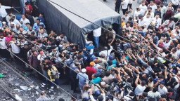 ‘জয় বাংলা’ স্লোগান, জাসদ অফিস থেকে আটক ২৬০