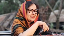 ‘আল্লাহর কসম’ লিখে বিএনপি নিয়ে রুমিনফারহানার পোস্ট