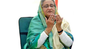 হাসিনার ফেরার আগেই দিল্লি খেলছে নতুন কার্ড