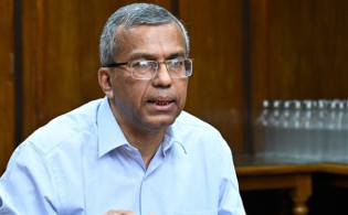 প্রণোদনা ঋণে নতুন জটিলতা, শর্ত শিথিলের দাবি ব্যবসায়ীদের