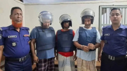 আইভীর জামিন শুনানির পর যা ঘটল, গ্রেপ্তার আইনজীবীসহ তিনজন