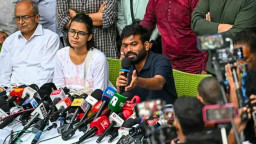 ‘বাংলাদেশে যা হয়েছে, ভারতেও সেটাই হোক!’