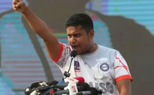 মন্ত্রীদের পরিবারকে নিয়ে ক্ষুব্ধ সংসদ সদস্য হাসনাত