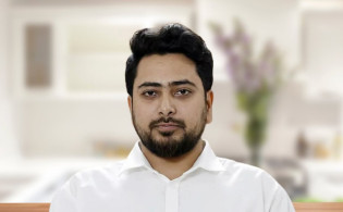 সরকারের ব্যর্থতা, দুই মন্ত্রীর পদত্যাগ চান নাহিদ