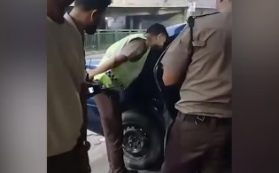 মগবাজারে আসিফ আকবরের গাড়িকে লক্ষ্য করে গুলি