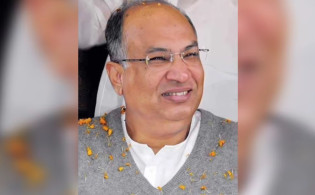 সালাউদ্দিন কাদের চৌধুরীর আত্মীয়-স্বজনেরা